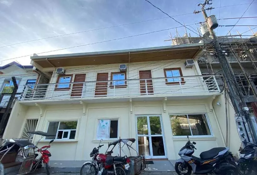 Retkeilymaja Seaesta Beach House