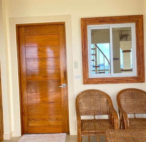 호스텔 Seaesta Beach House