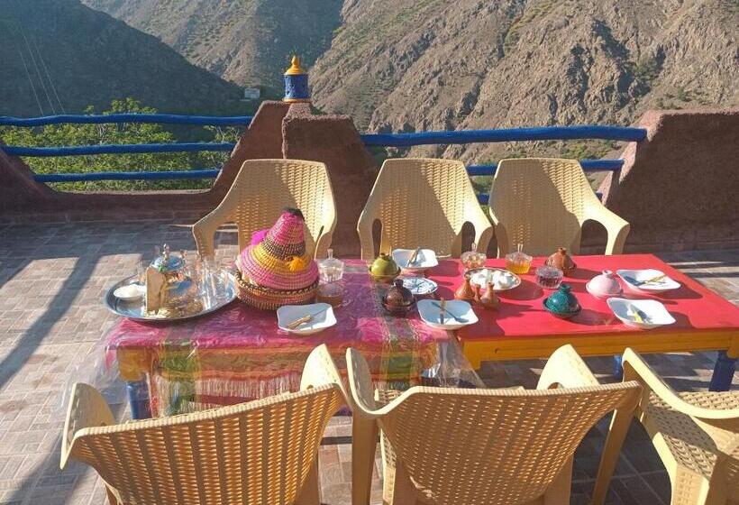 Bed and Breakfast Gite Akswal Amssakrou