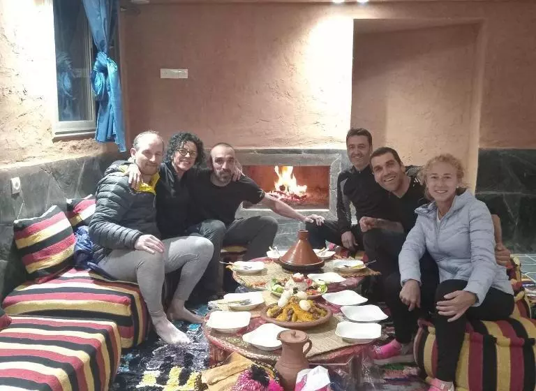 Aamiaismajoitus (B&B) Gite Akswal Amssakrou