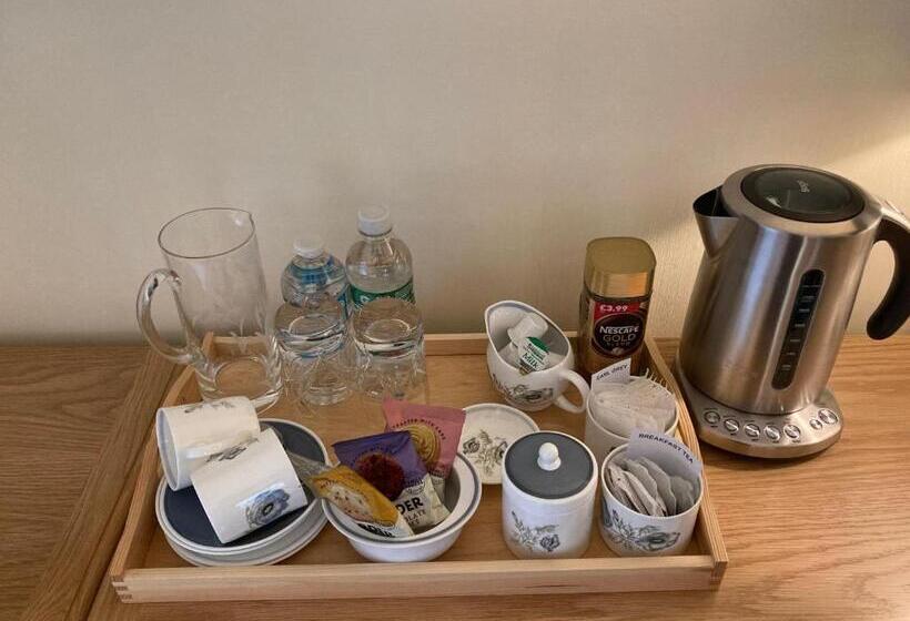 ベッドアンドブレックファースト The Willows