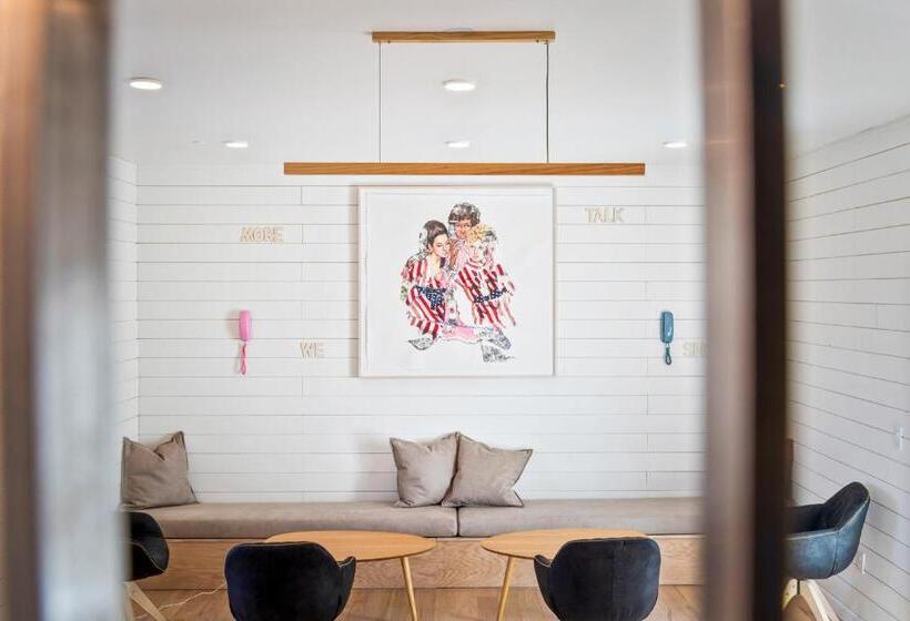 فندق Boutique Room Steps From Downtown Mall Rose Jean Room 5