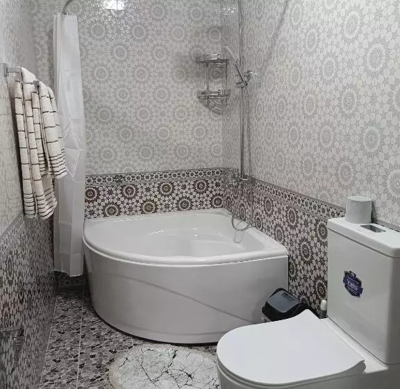 Hotelli Dari Zanjir Family Guest House