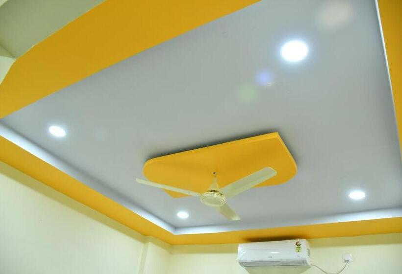 Hotel Kalika Residency