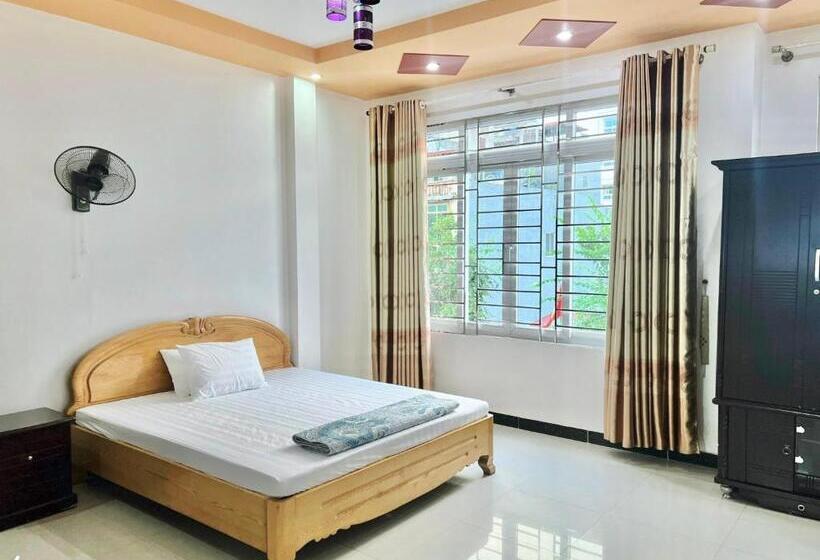 هتل Nhà Nghỉ Hải đăng   Hai Dang