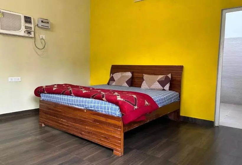 ホテル Romentik Private Farmhouse Aravali Gurugram