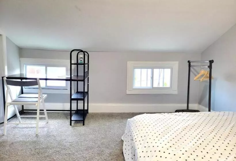 Majatalo Budget Bed Room Near Downtown Inner Harbor W Free Parking