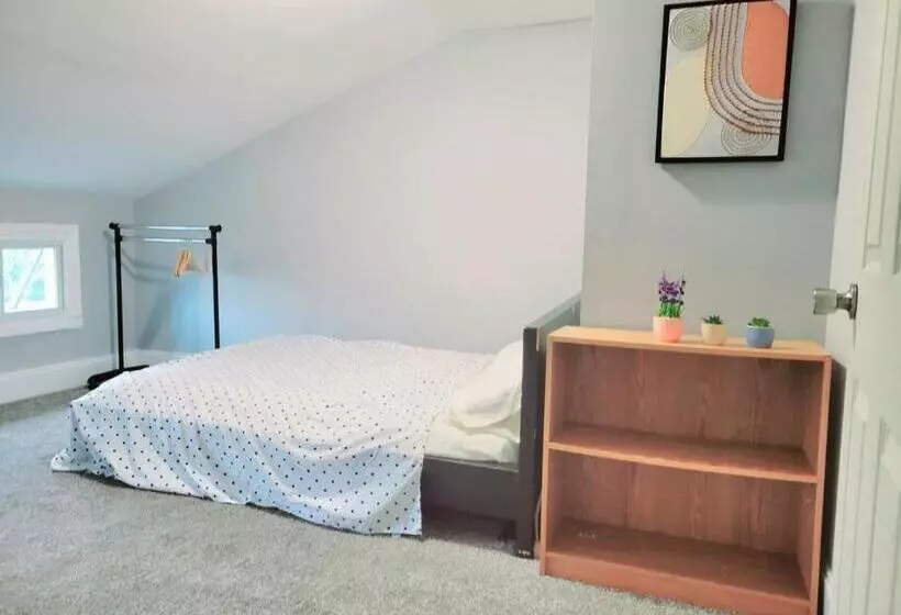 Majatalo Budget Bed Room Near Downtown Inner Harbor W Free Parking