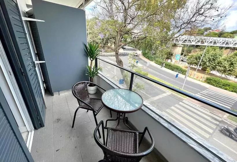 ペンション Oeiras Beach Suites 8 With Private Bathroom And Terrace