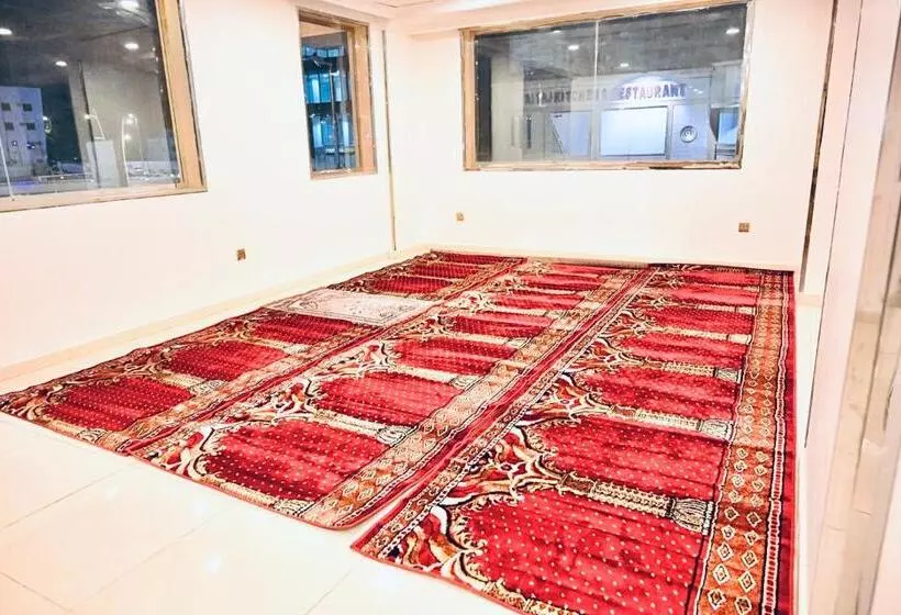 فندق الضيافة الذهبية