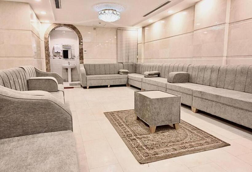 فندق الضيافة الذهبية