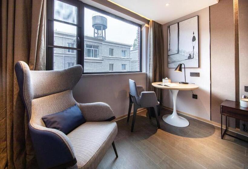 Atour Hotel Hangzhou Wulin Plaza Baochu Road