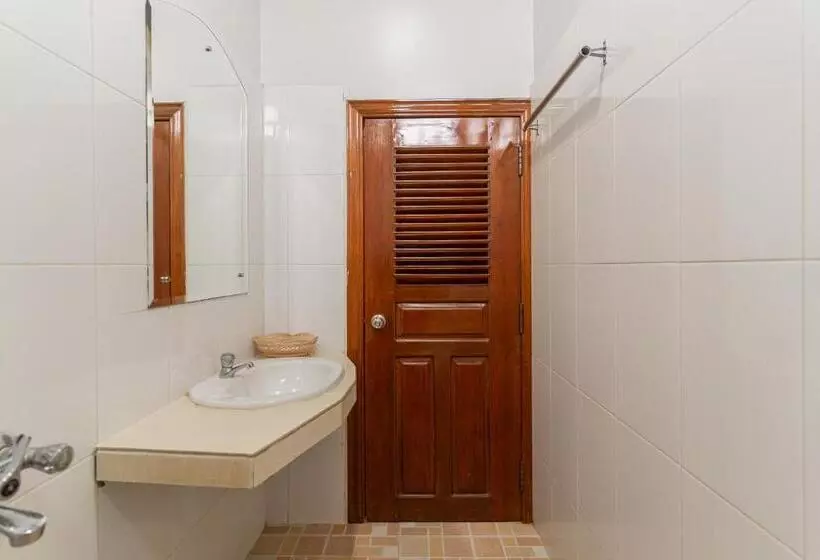 Hotelli The Khmer House Villas