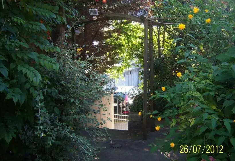 ベッドアンドブレックファースト Chambres D Hôtes Andrea