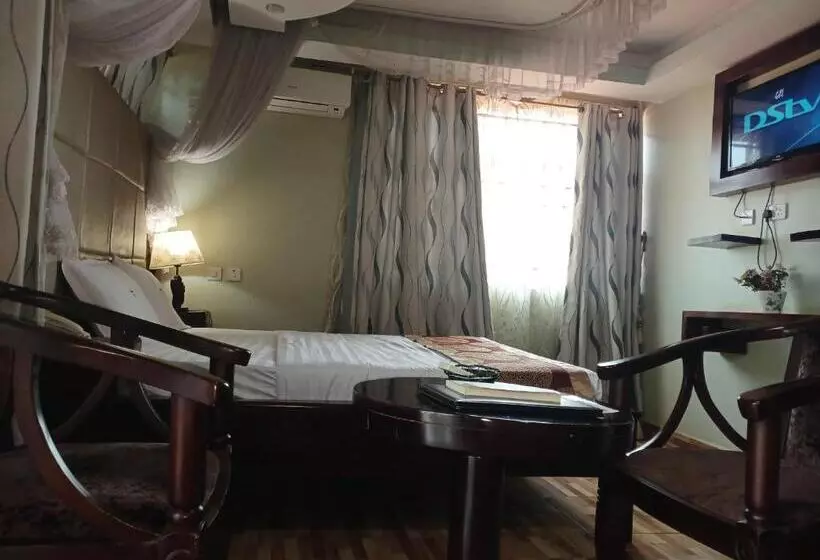 تختخواب و صبحانه Chello Motel