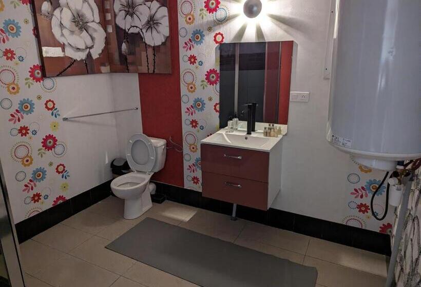 مبيت وإفطار Suite Spa