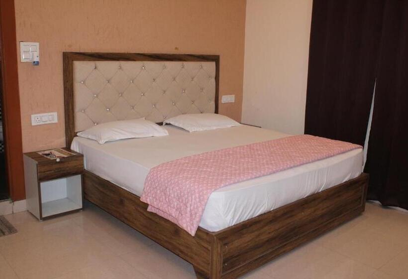 캡슐 호텔 Shivanya Inn