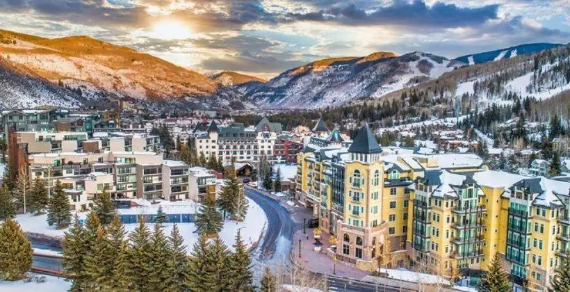 هتل Exquisite Upscale Oasis · Ski Resort