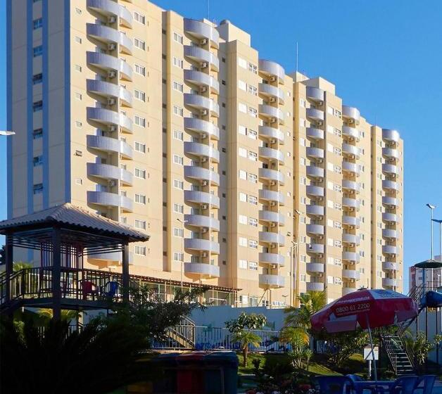 בית מלון כפרי Flat Caldas Novas Golden Dolphin Express