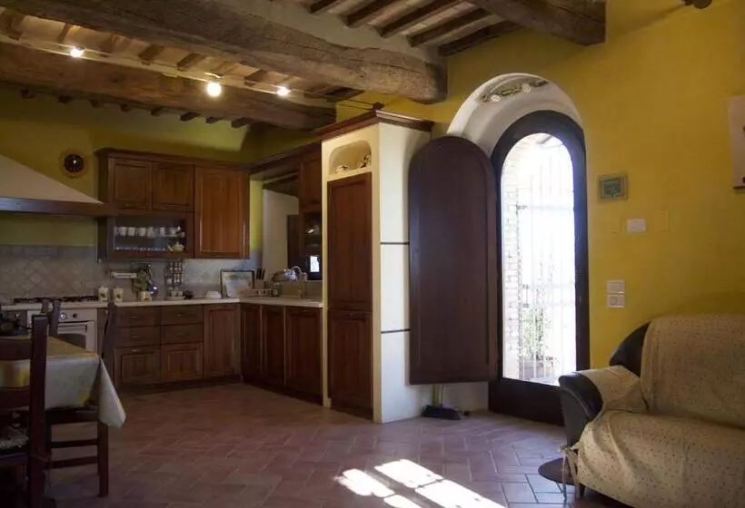 Hotelli Podere Spagliarda