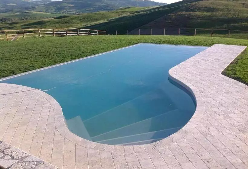 Hotelli Podere Spagliarda