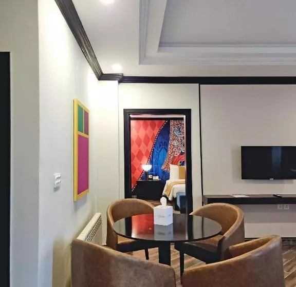 هتل The Vibe By Ambiance