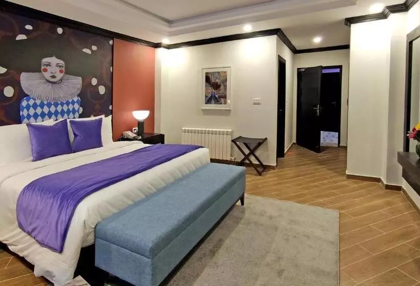 هتل The Vibe By Ambiance