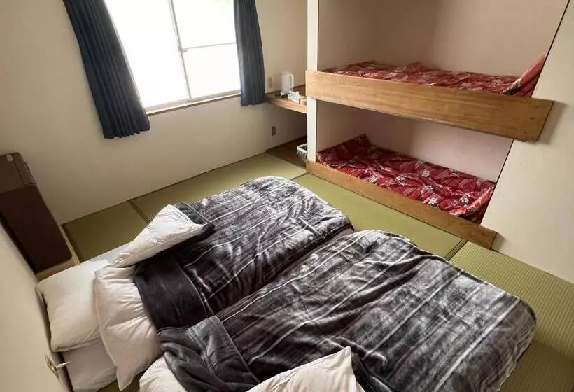 ペンション Akane Hostel あかね天然温泉旅館