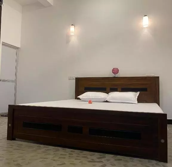 Majatalo Emma Inn