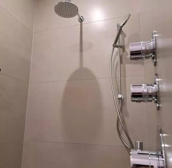 The Cat And The Owl B&b