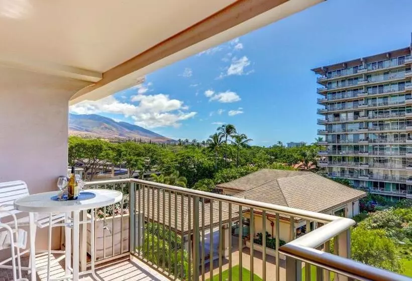The Whaler Resort: Suite 515~studio With Stunning Center Courtyard & Ocean Views
