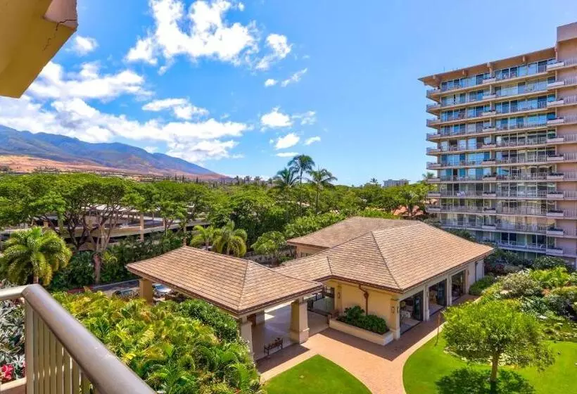 The Whaler Resort: Suite 515~studio With Stunning Center Courtyard & Ocean Views