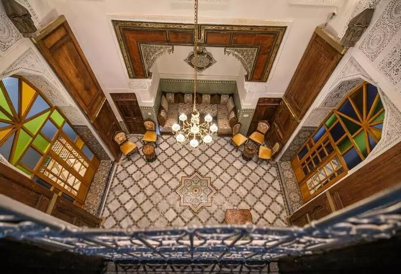 تختخواب و صبحانه Dar Usham Fes