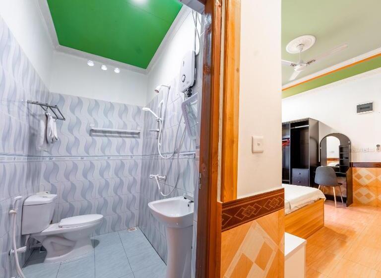 تختخواب و صبحانه Himandhoo Lodge