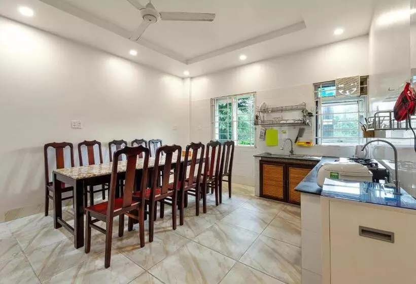 تختخواب و صبحانه Victoria Homestay 63 Tran Hung Dao 1 Minute Walking To Beach