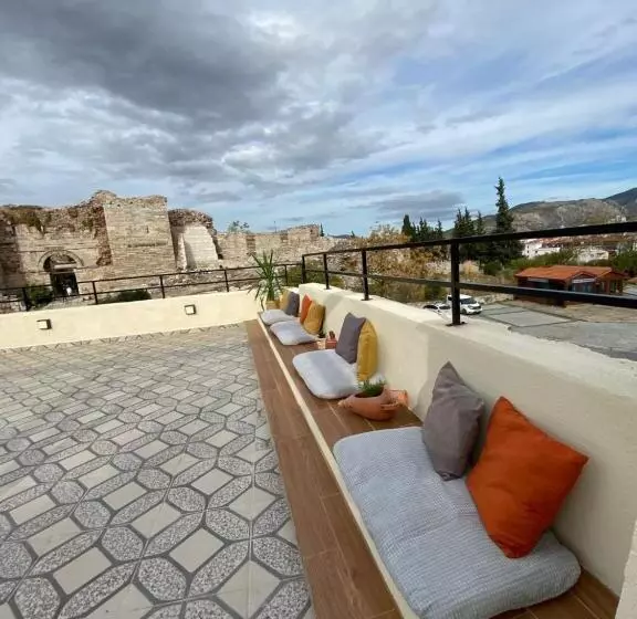 ホテル Kallinos Boutique