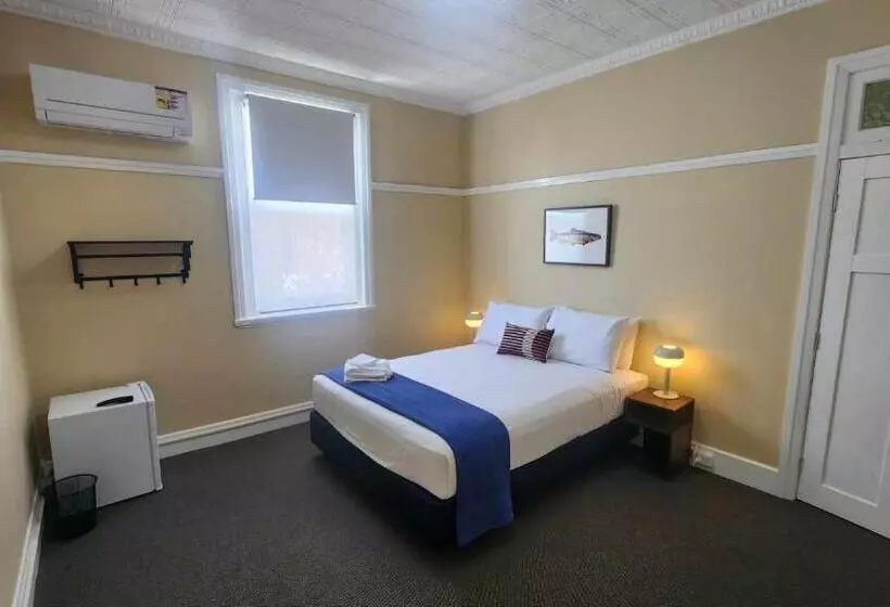 ホテル Lambton Park