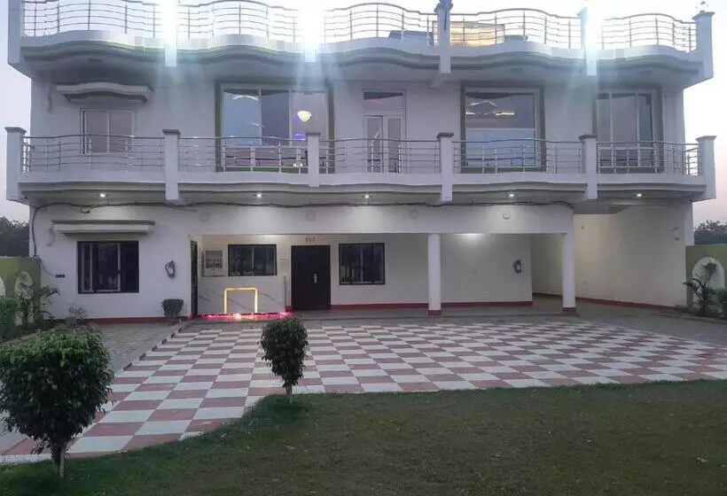 ホテル Vaidehi
