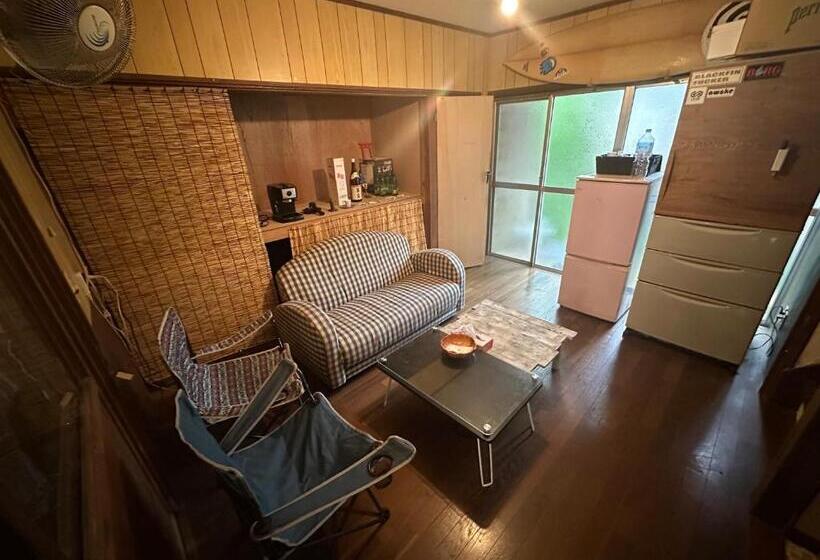 פנסיון 海好きな大人の隠れ家下田ハウス