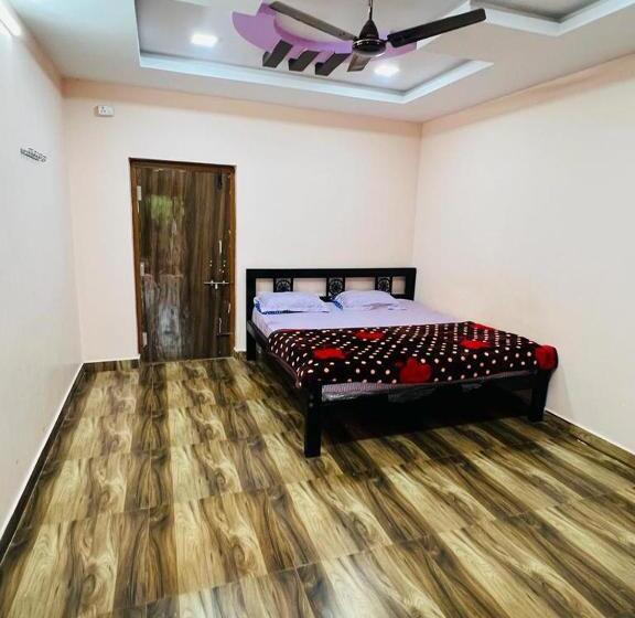 Pensionat Aditya Residency