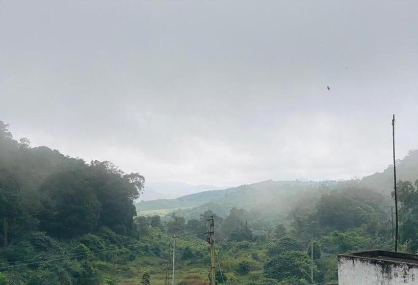 بنسيون Aditya Residency