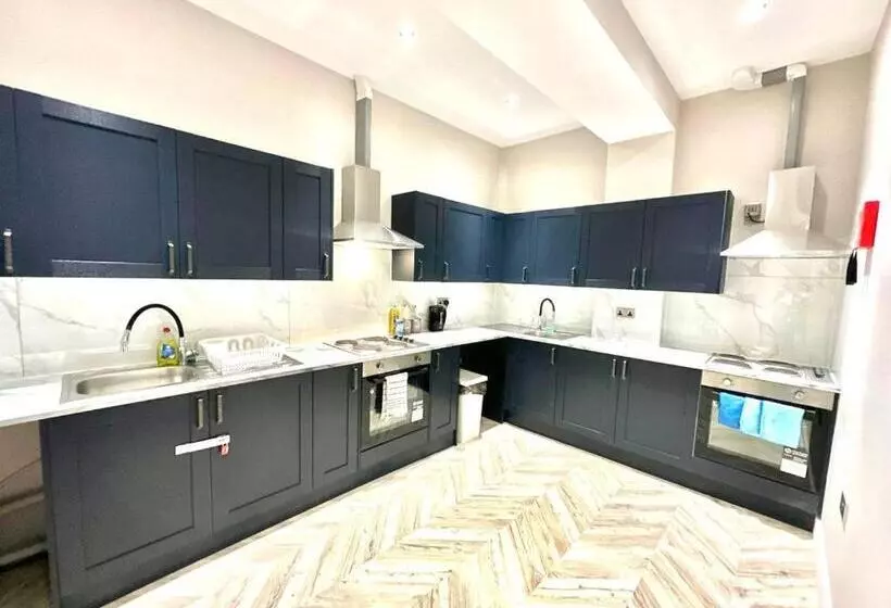 Majatalo Lewisham Suites   Se6