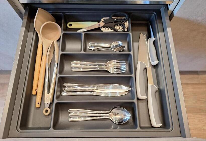 پانسیون Meridian A23