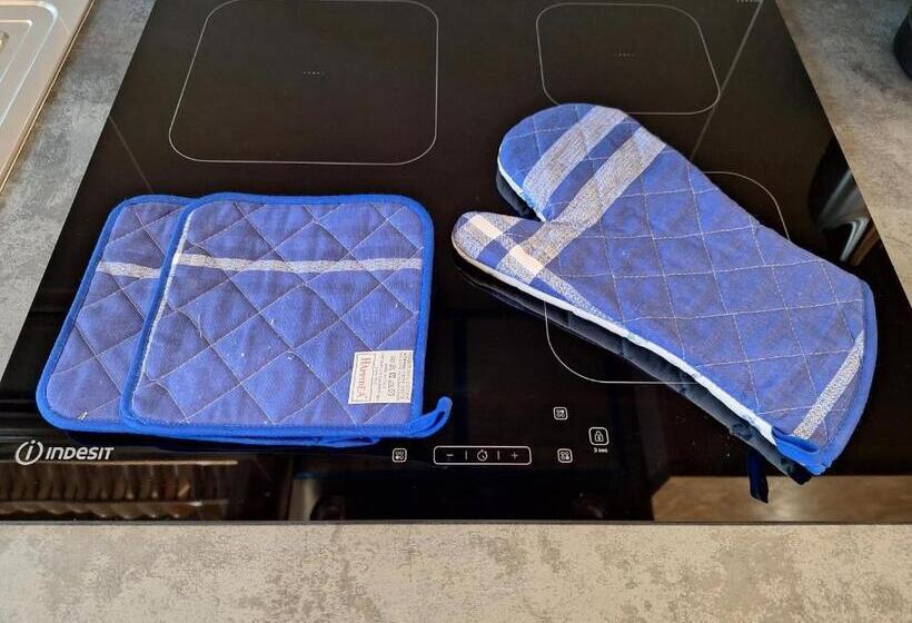 پانسیون Meridian A23