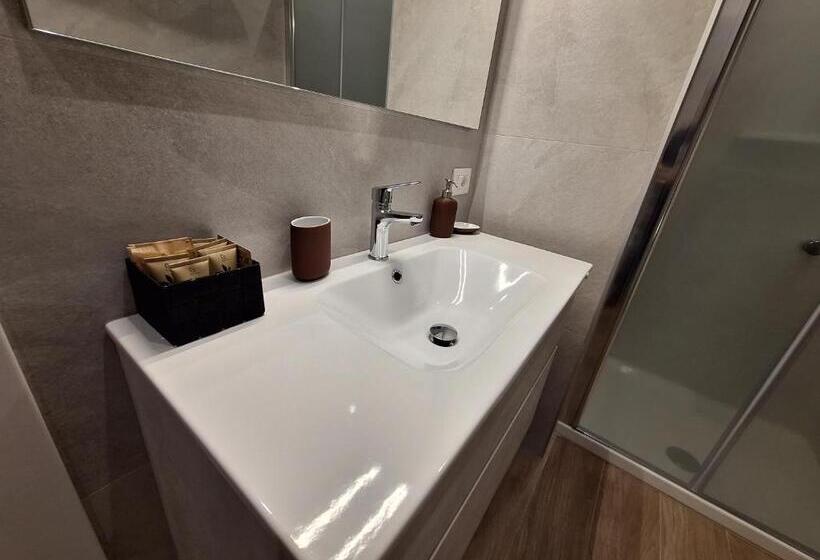 پانسیون Meridian A23