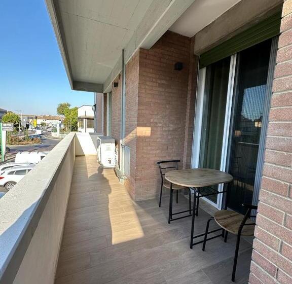 پانسیون Meridian A23