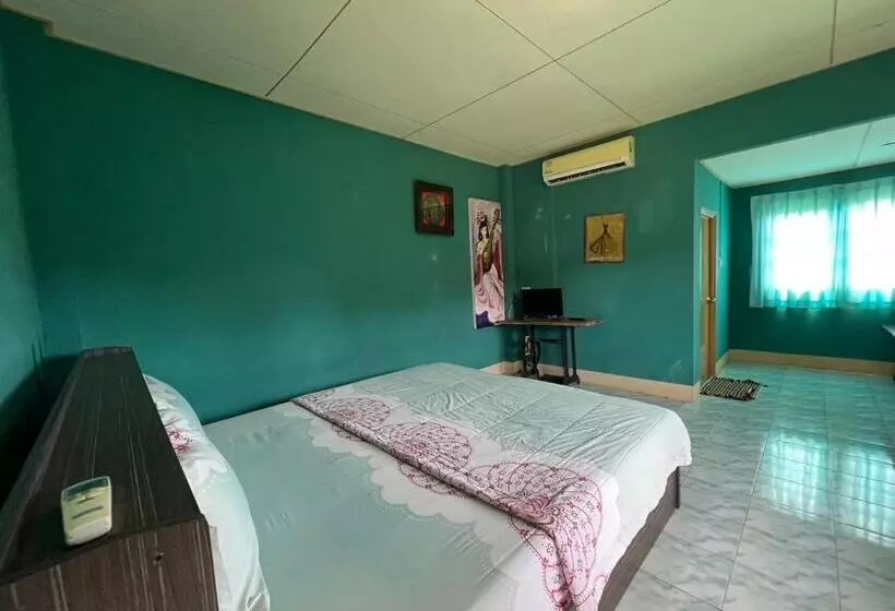 ペンション Phet Ban Suan