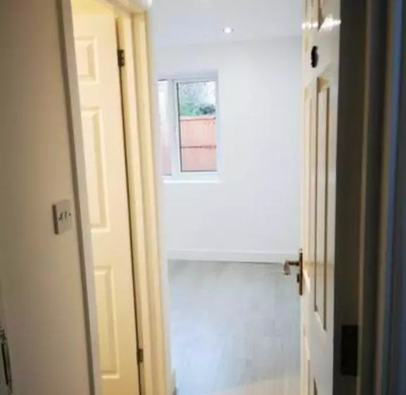ペンション The Old Guest House, Norbury Avenue