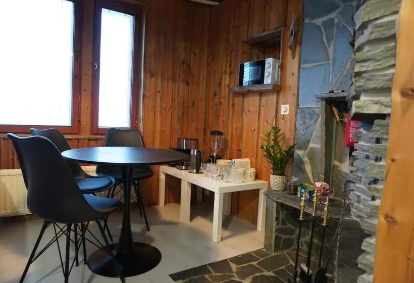 ペンション Your Home Away From Home!