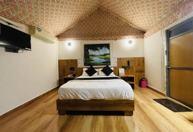 Santkrupa Villa Resort